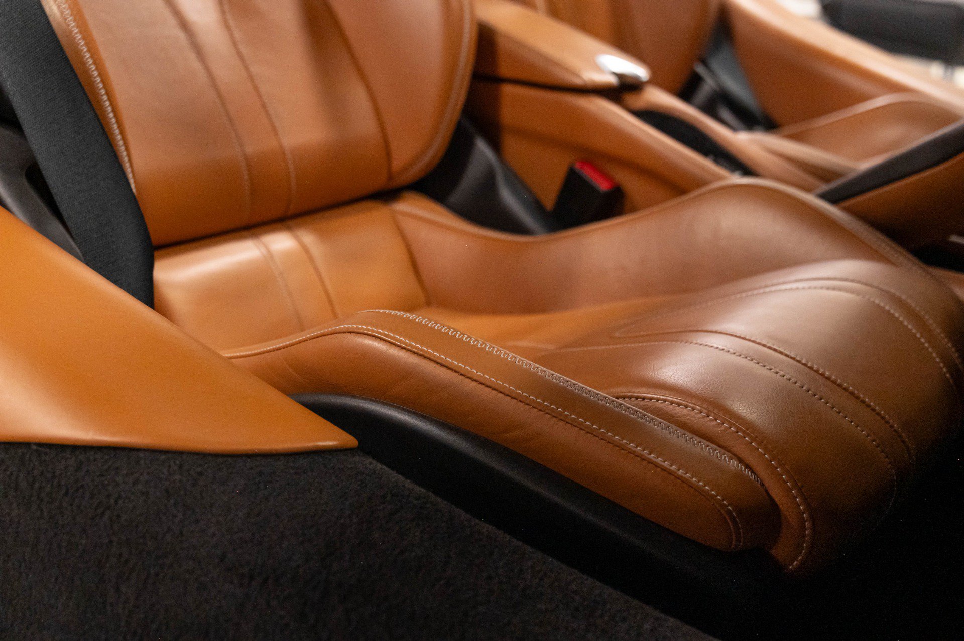 Used 2020 McLaren 720S Luxury photo 32
