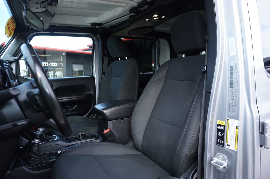 2020 Jeep Gladiator Sport