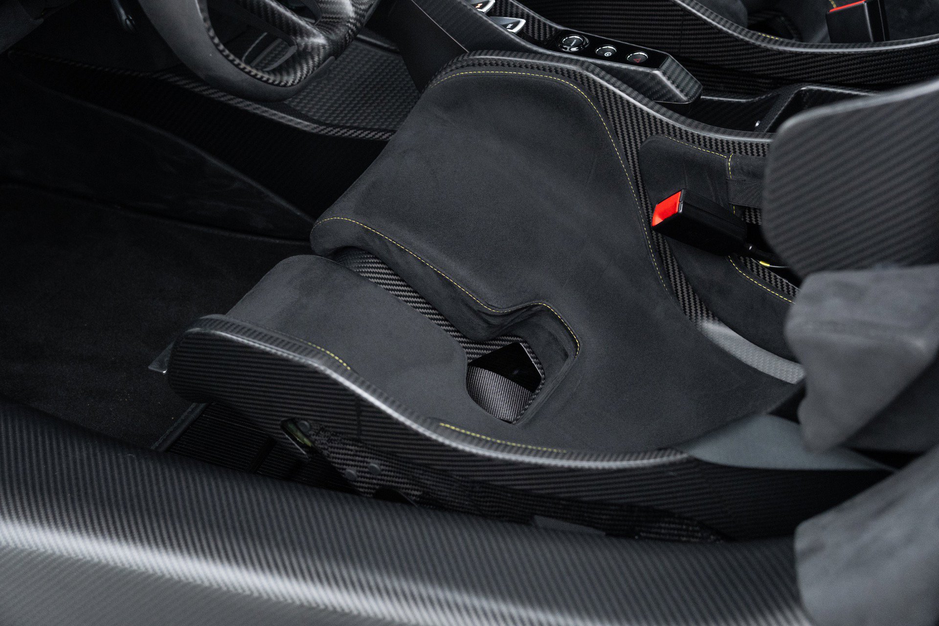 Used 2019 McLaren Senna photo 61