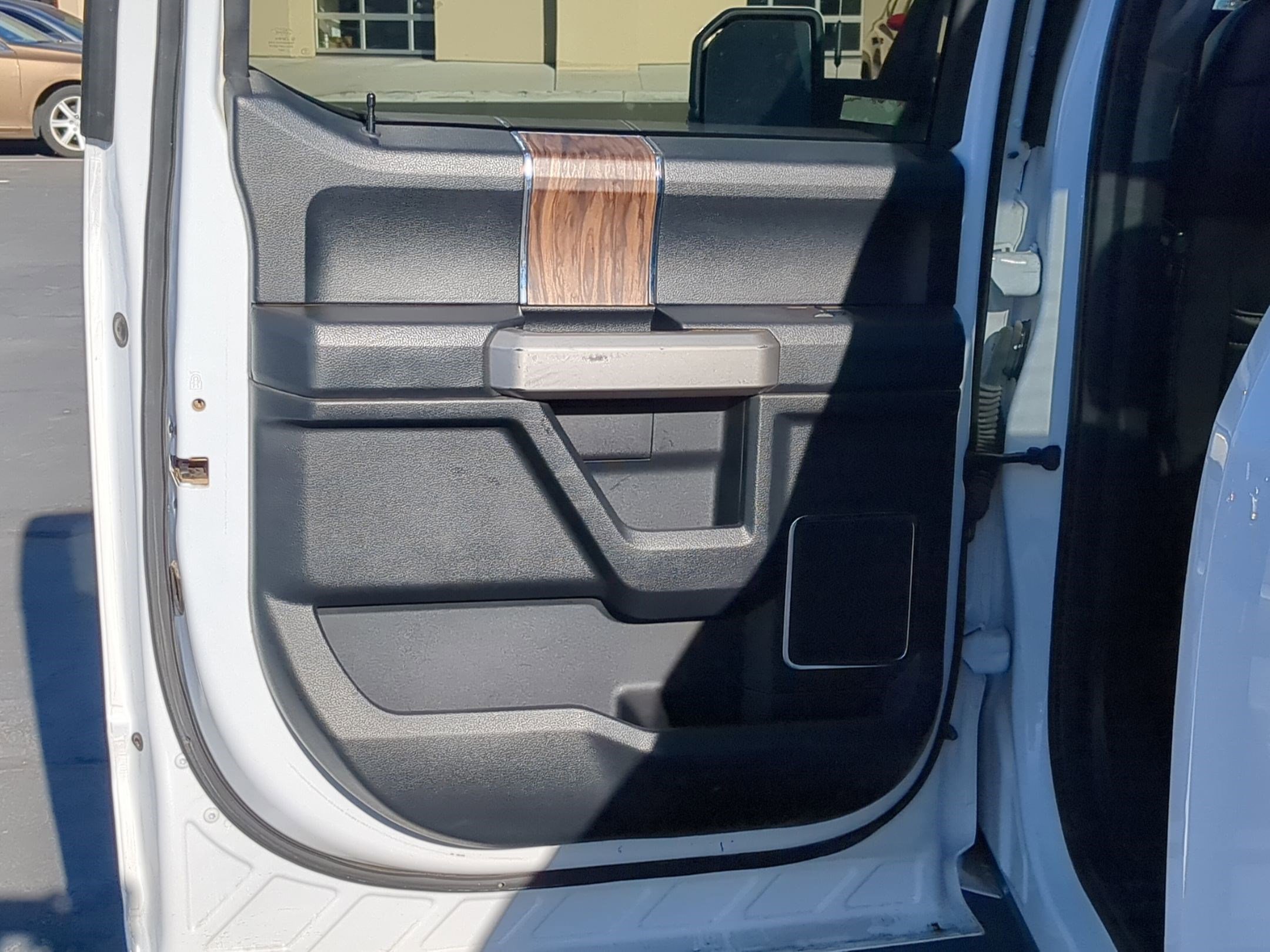 2020 Ford F150 Lariat