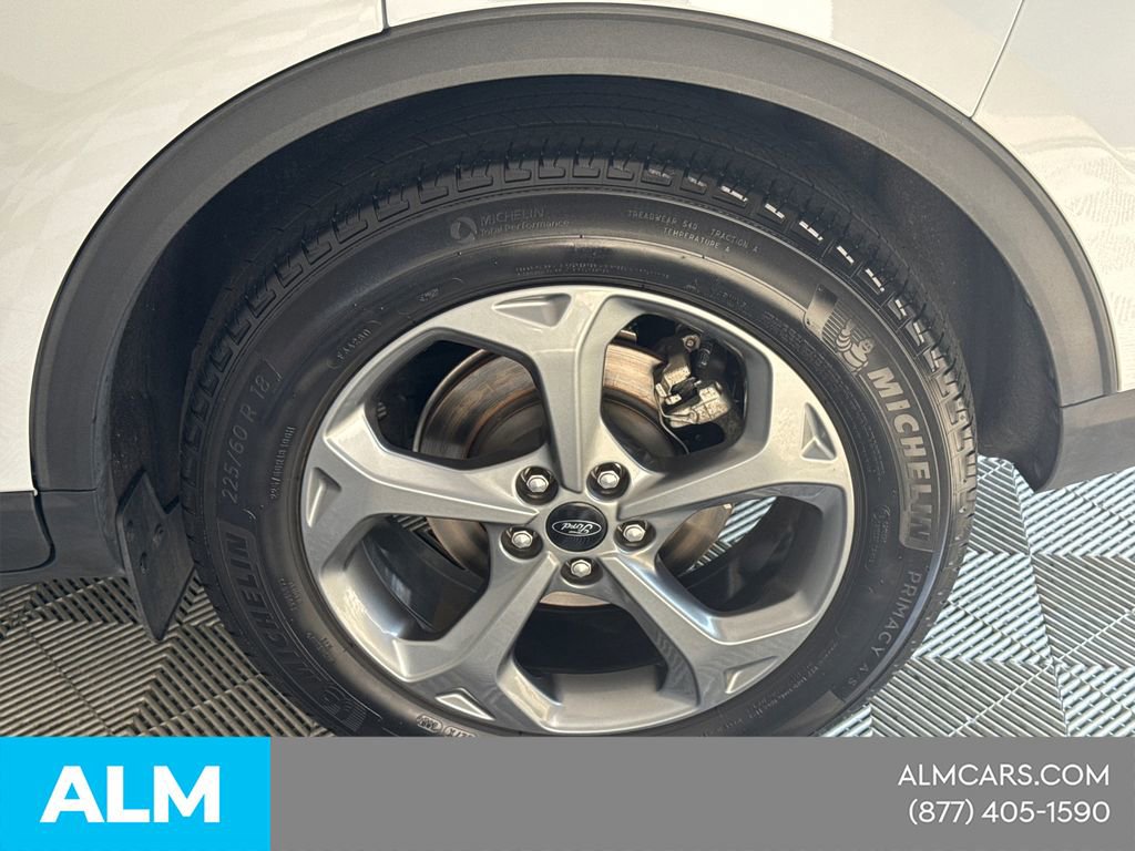 2025 Ford Escape ST-Line