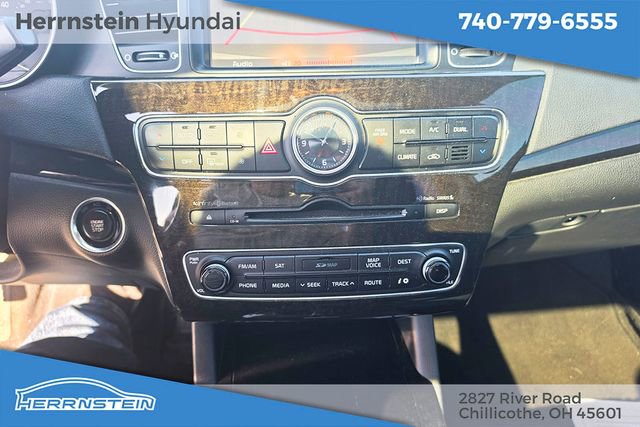 2016 Kia Cadenza Premium