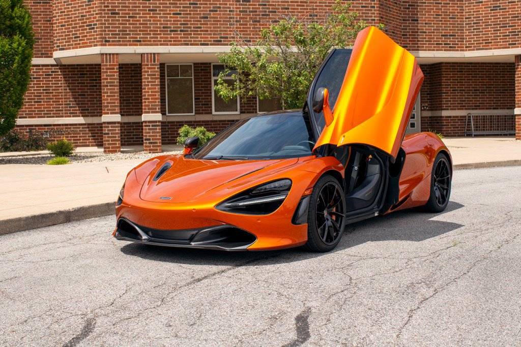 Used 2018 McLaren 720S photo 44