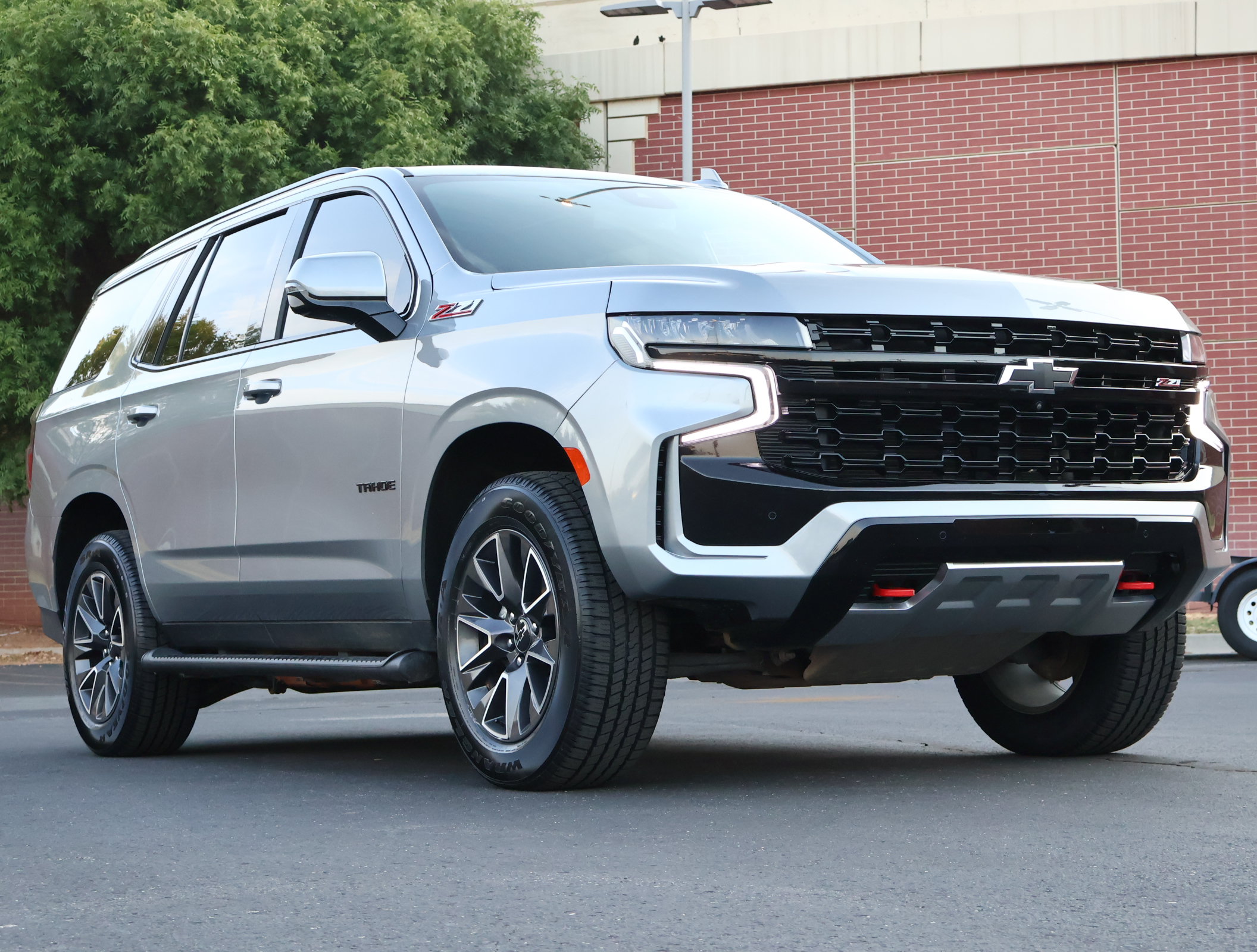 Used 2023 Chevrolet Tahoe Z71 w/ Luxury Package