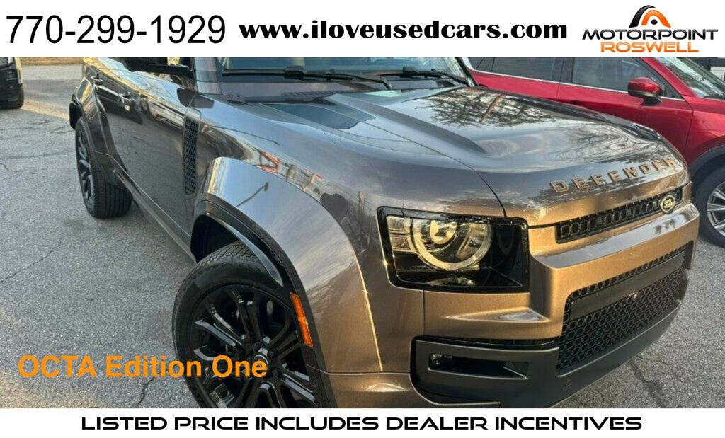 2025 Land Rover Defender 110 OCTA