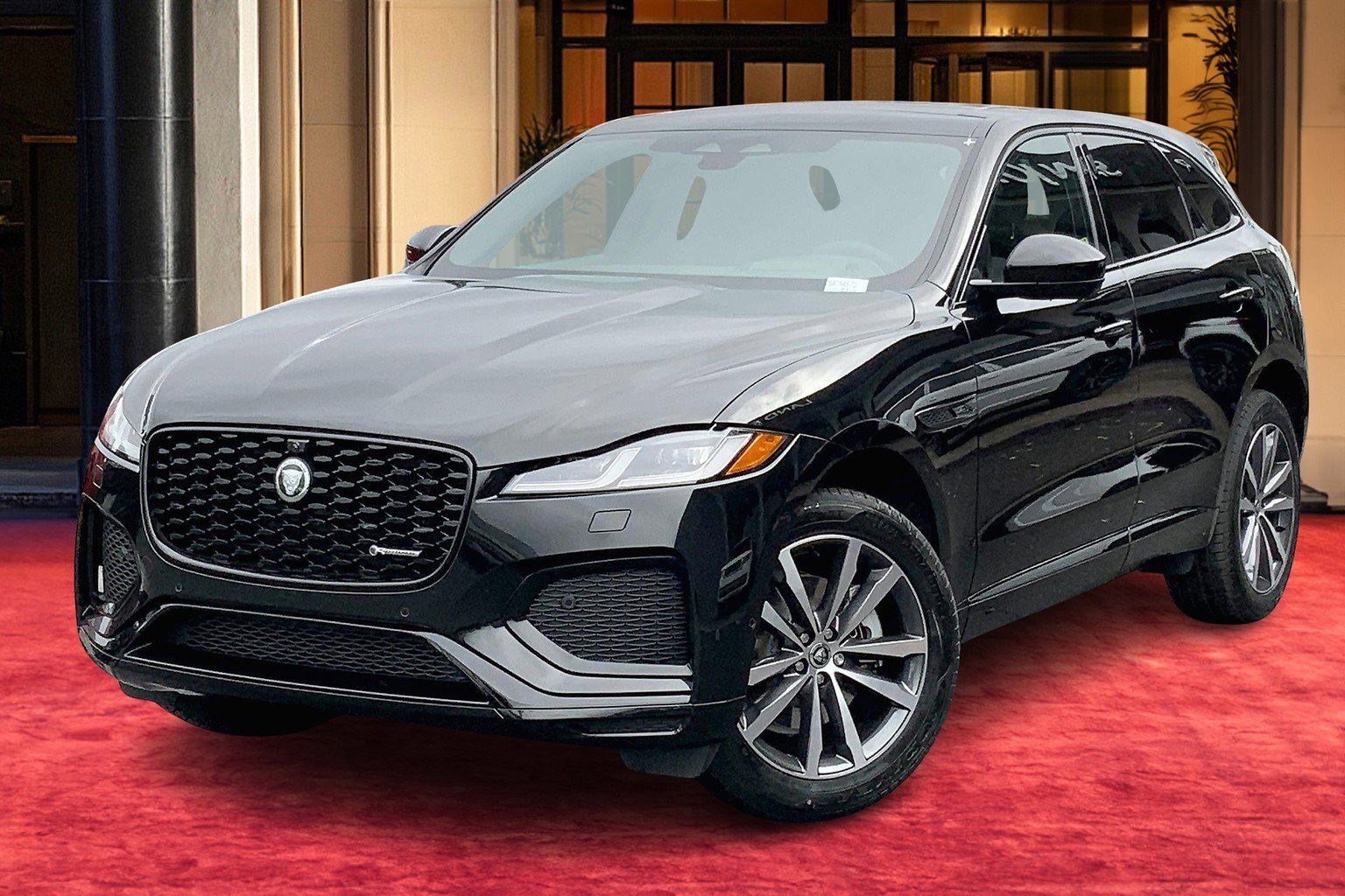 New 2025 Jaguar F-PACE R-Dynamic S