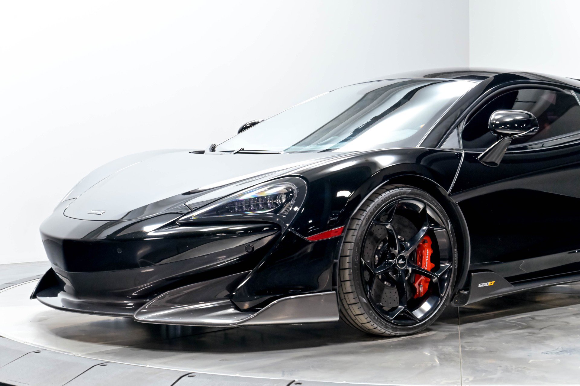 Used 2019 McLaren 600LT photo 4