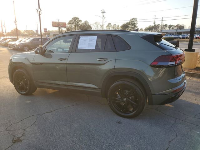 2026 Volkswagen Atlas Cross Sport SEL R-Line