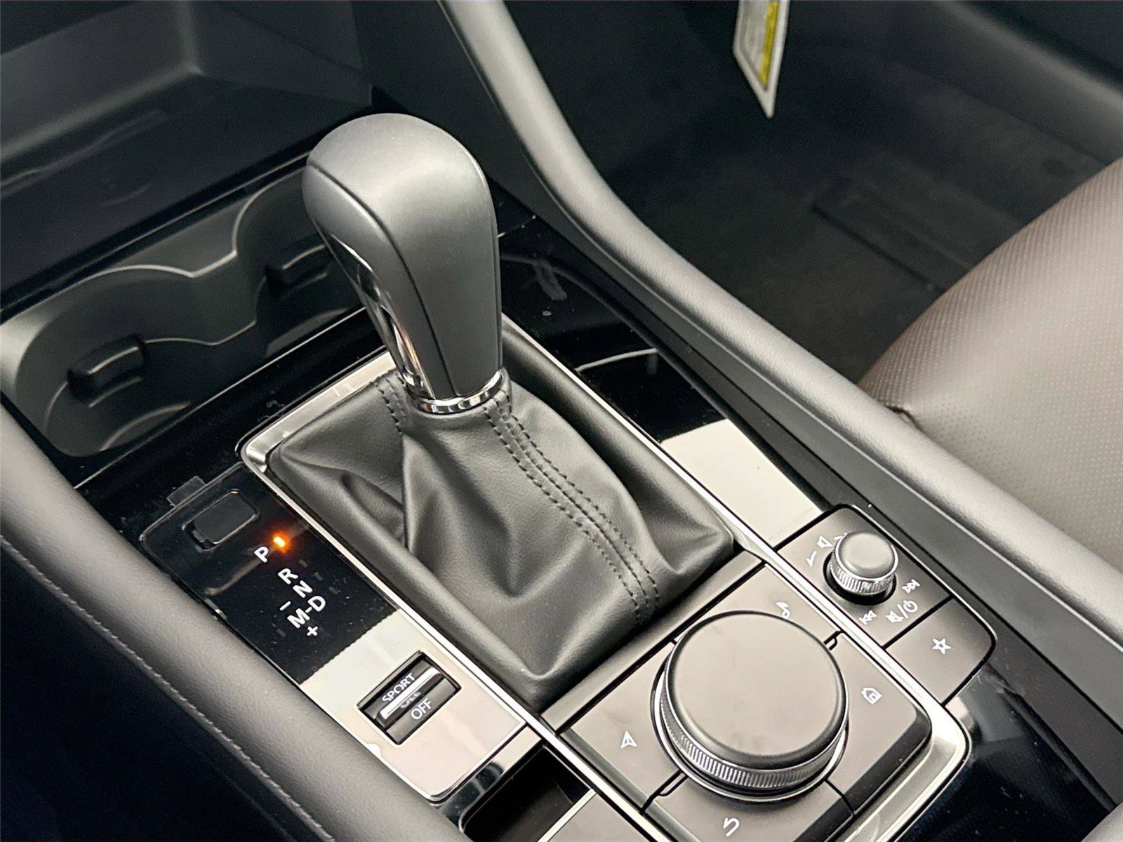 2026 MAZDA Mazda3 Hatchback w/Premium Plus Pkg