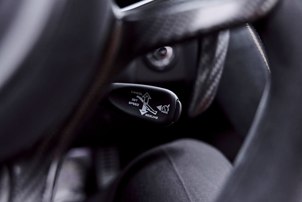 Used 2016 McLaren 675LT Coupe photo 82