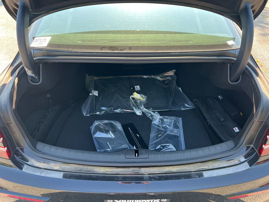 2025 Genesis G80 3.5T Sport Prestige