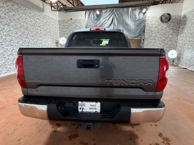 2014 Toyota Tundra SR5