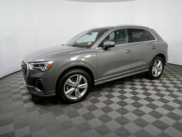 2023 Audi Q3 2.0T Premium Plus