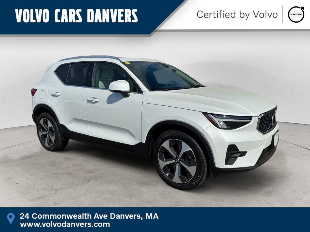 Certified 2023 Volvo XC40 B5 Plus w/ Climate Package