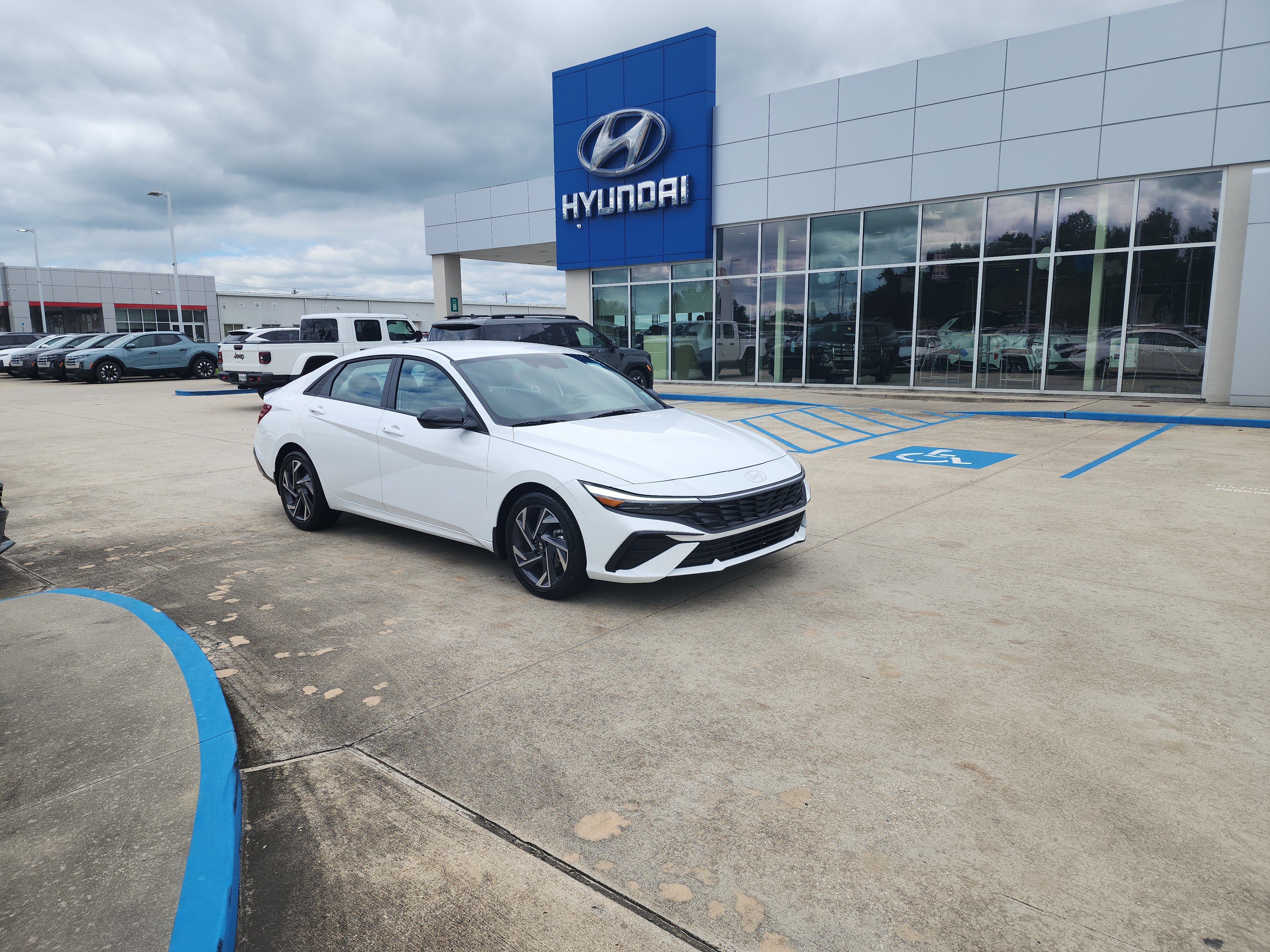 Used 2025 Hyundai Elantra Sport