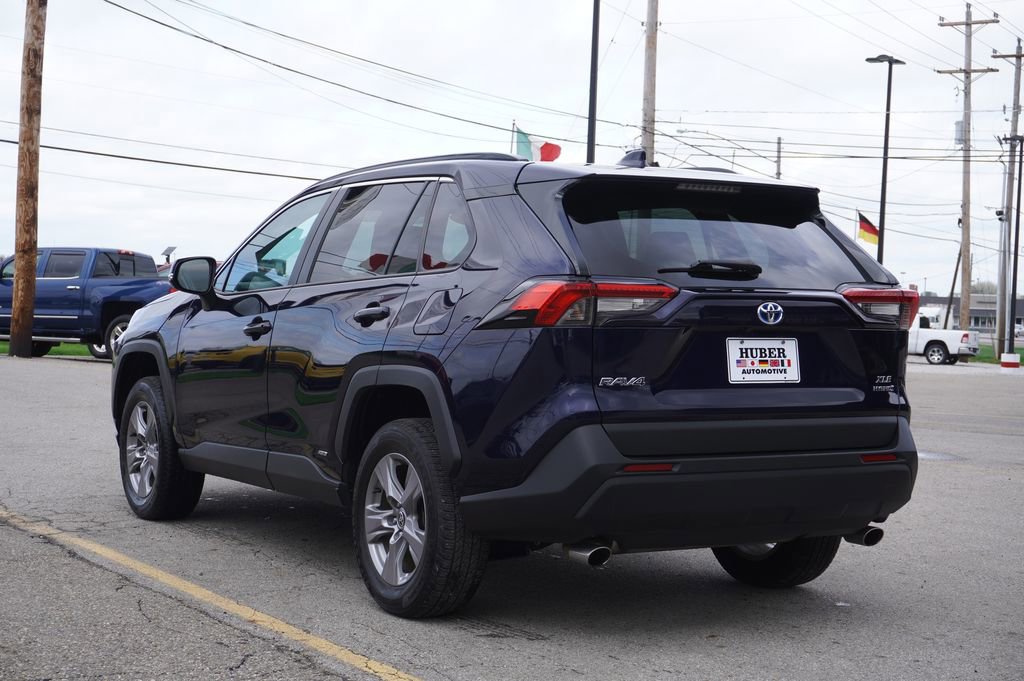 2022 Toyota Rav4 XLE