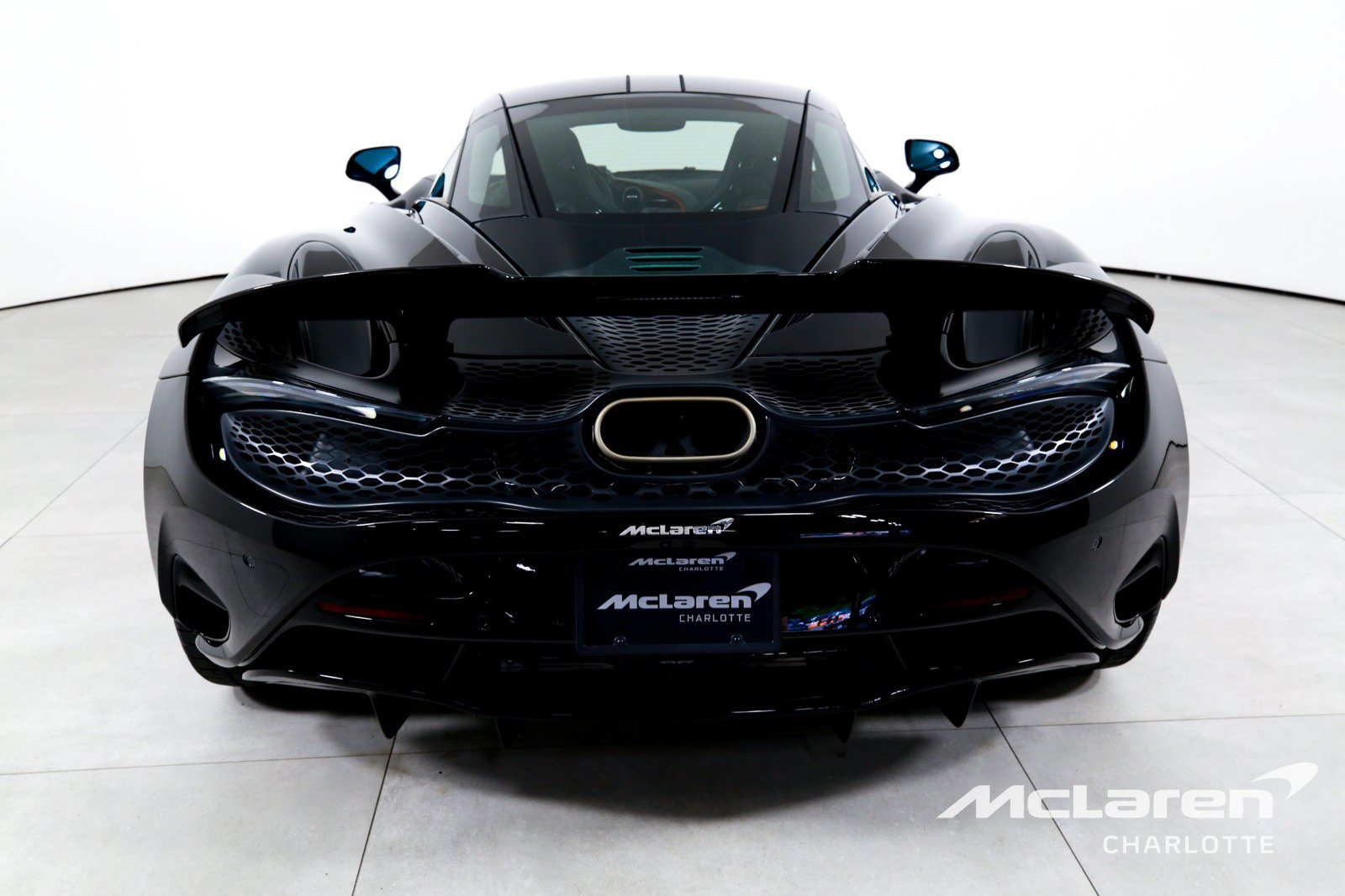 New 2027 McLaren 750S photo 8
