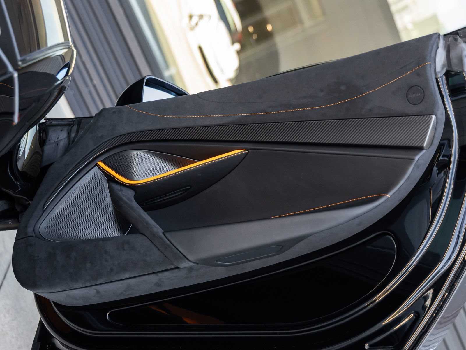 Used 2024 McLaren 750S Spider photo 34