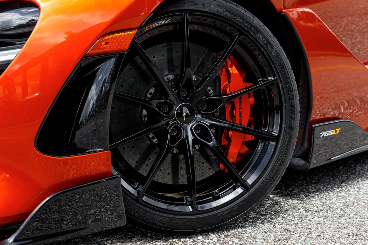 Used 2021 McLaren 765LT photo 45