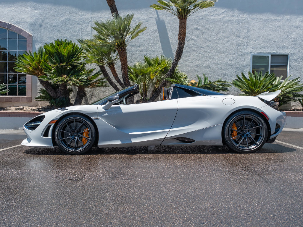New 2027 McLaren 750S Spider 3