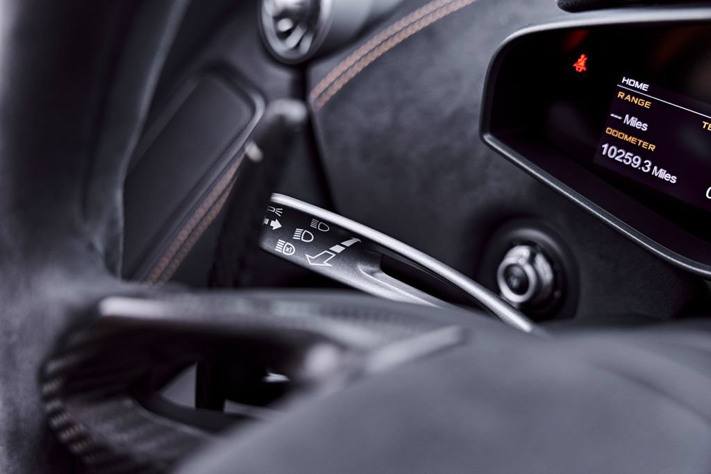 Used 2016 McLaren 675LT Coupe photo 77