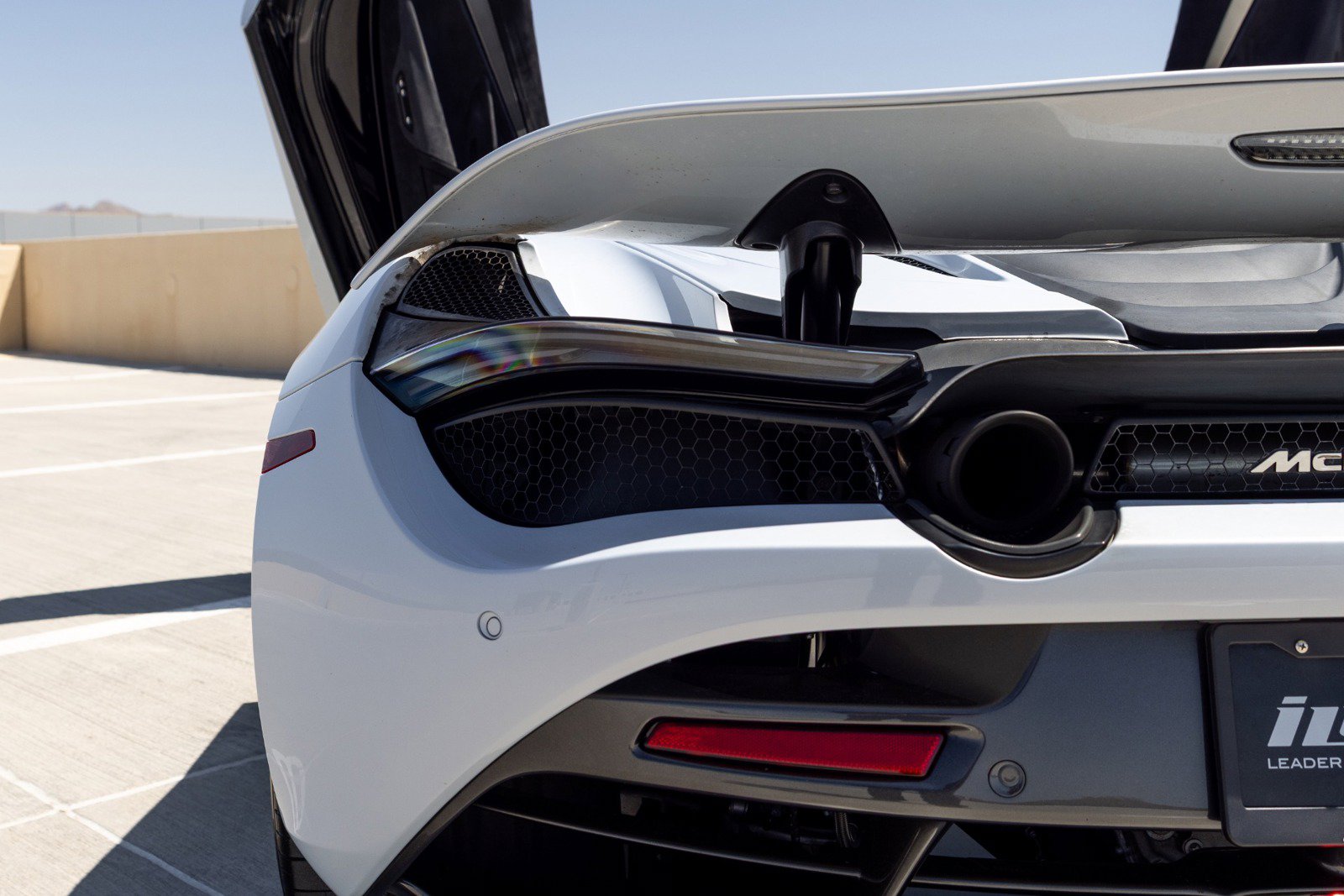Used 2020 McLaren 720S Spider photo 37