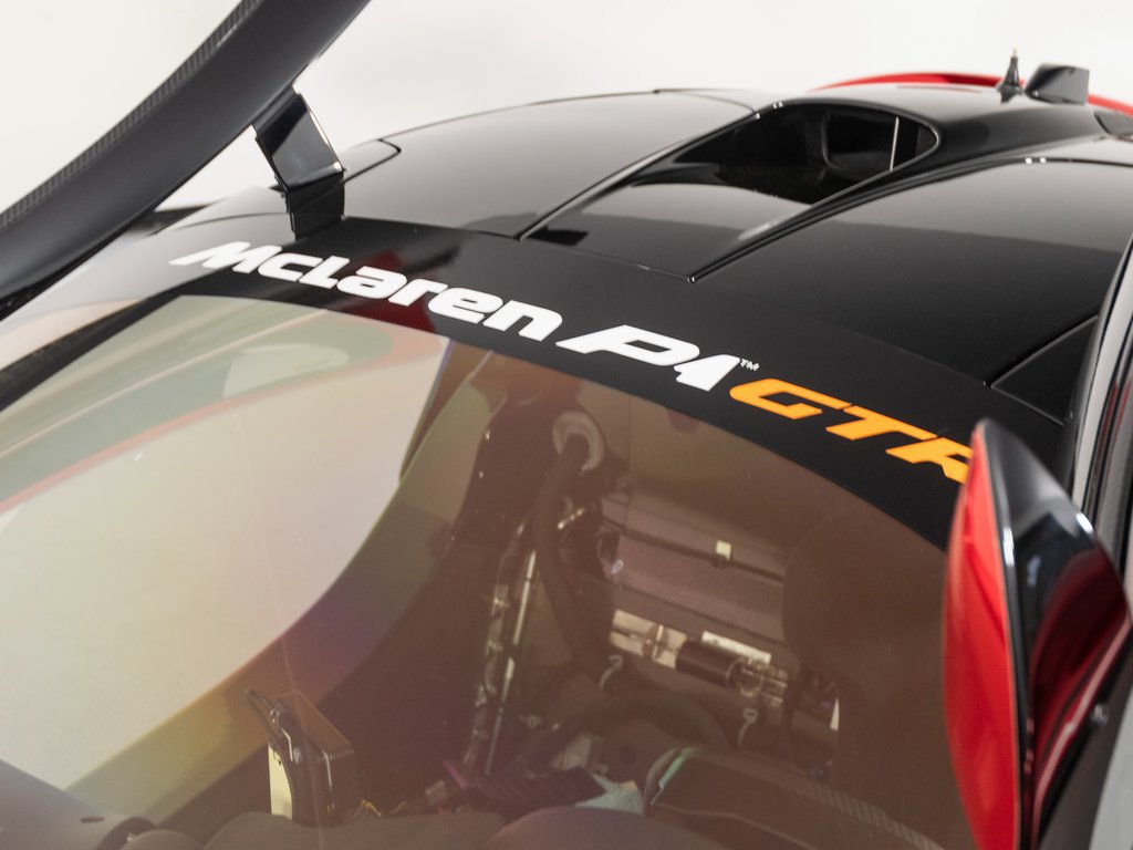 Used 2015 McLaren P1 photo 69