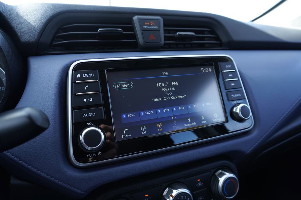 2024 Nissan Versa SV