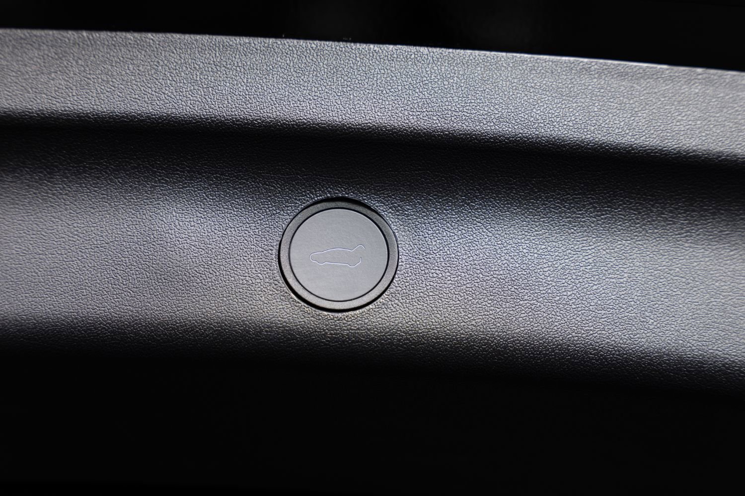 2024 Tesla Model Y Performance