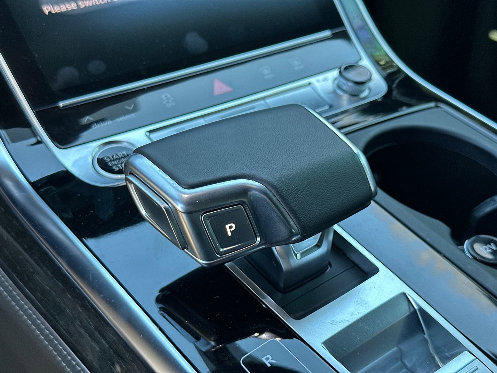 2024 Audi Q8 Prestige