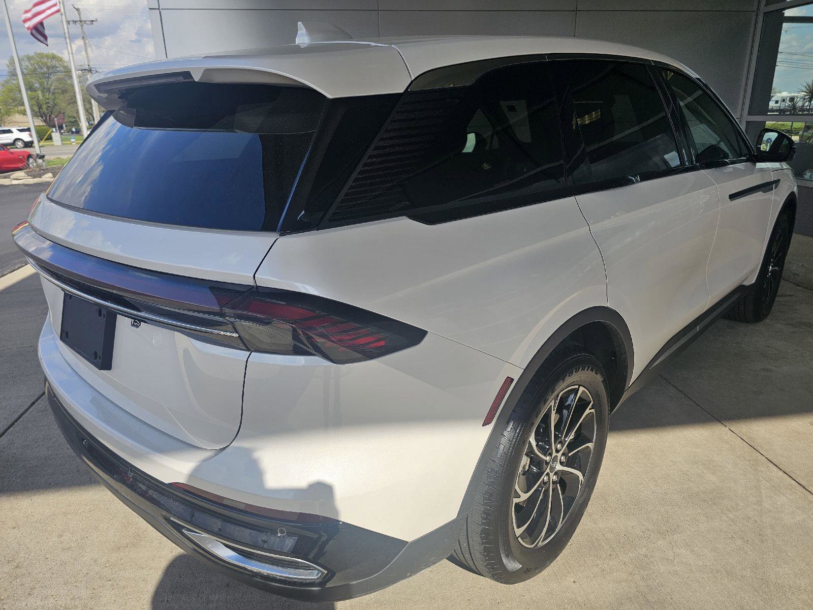 2025 Lincoln Nautilus Premier