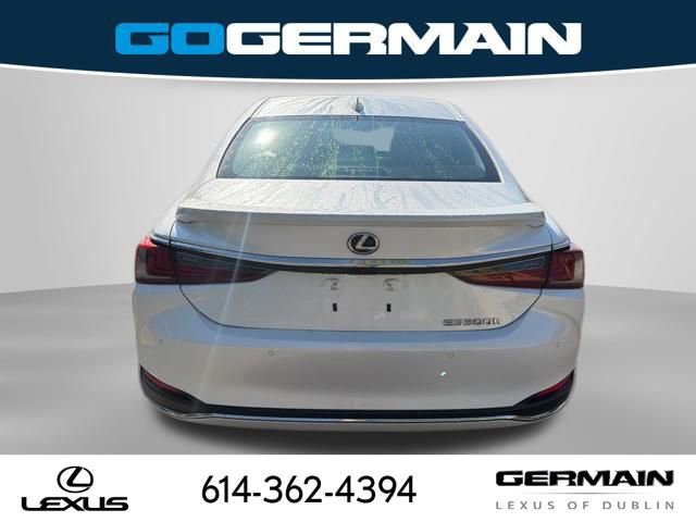 2024 Lexus ES 300h Ultra Luxury