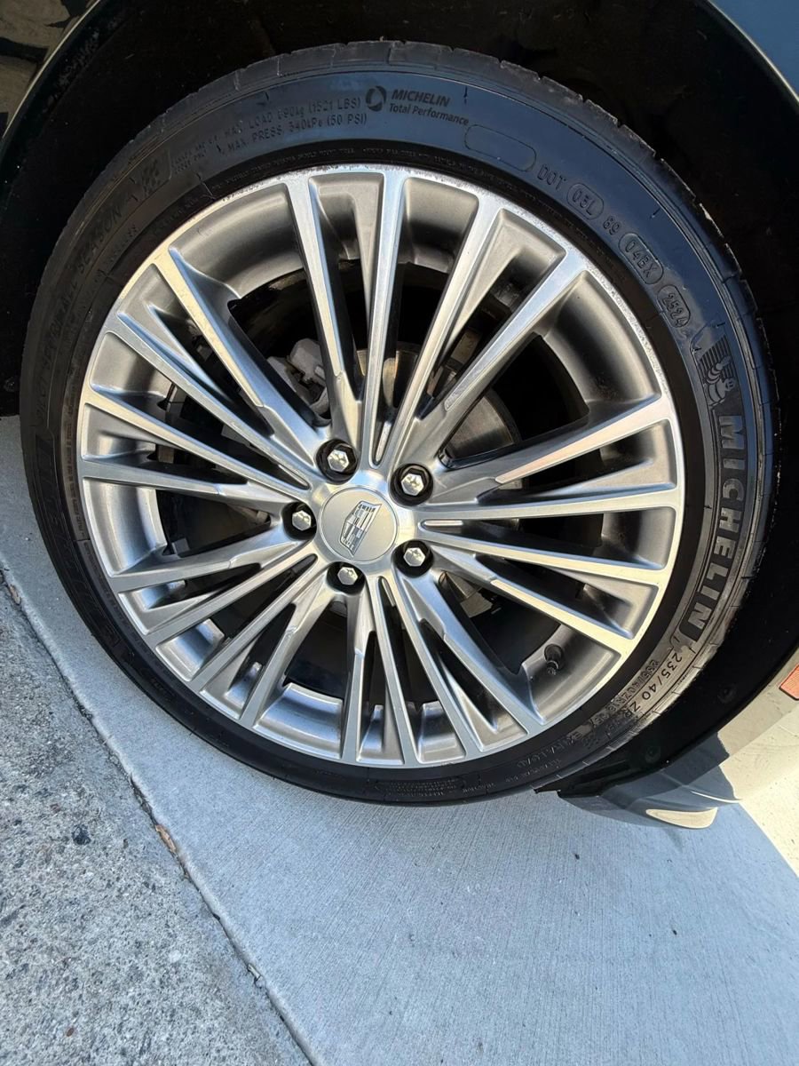 2023 Cadillac CT4 Premium Luxury