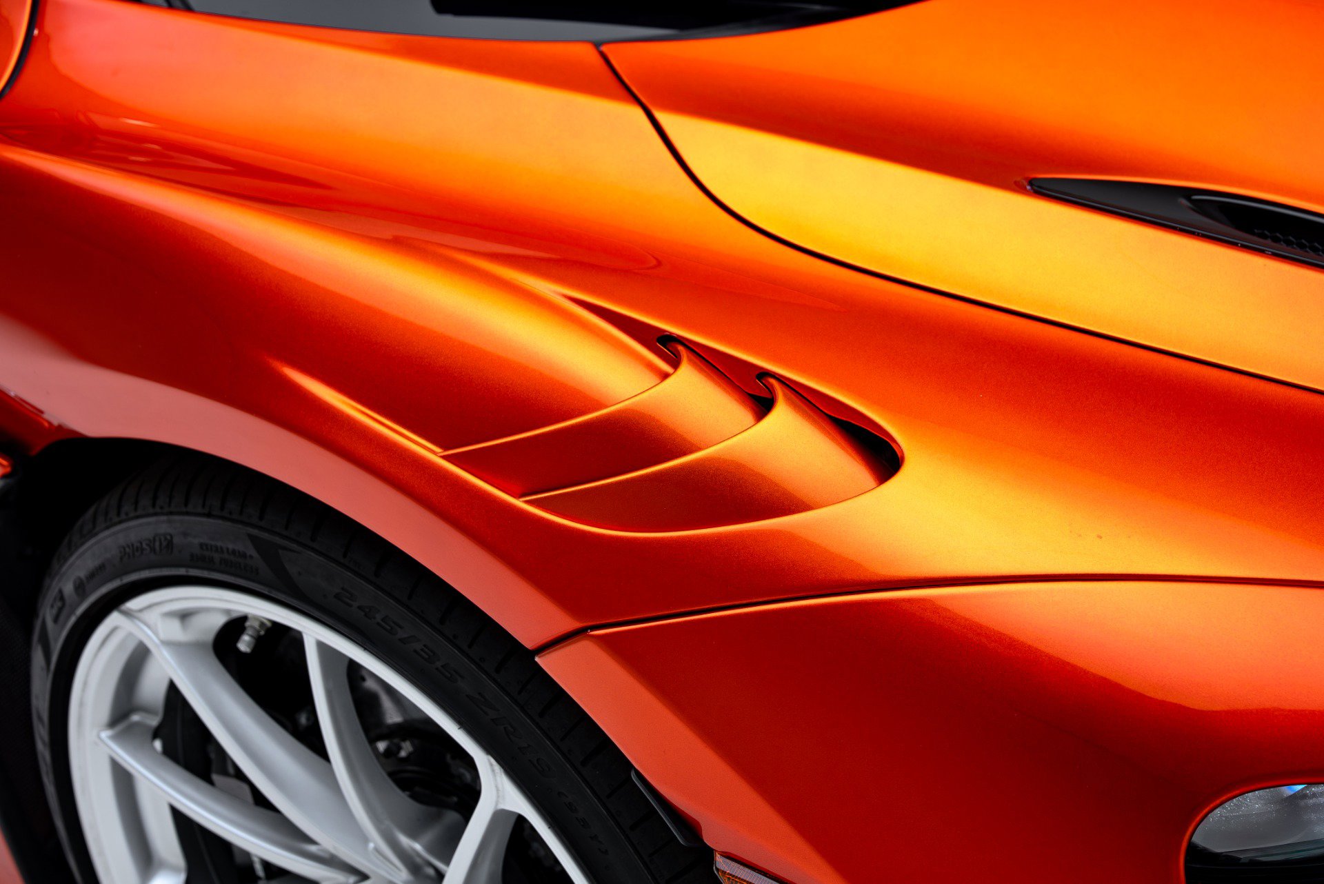 2024 McLaren 750S Spider