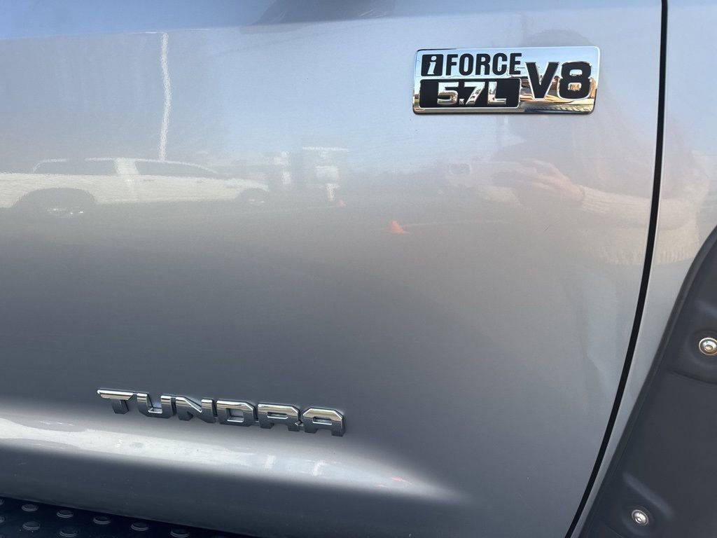 2014 Toyota Tundra SR5
