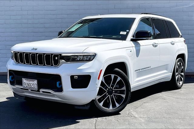 Used 2023 Jeep Grand Cherokee Overland w/ Advanced Protech Group III