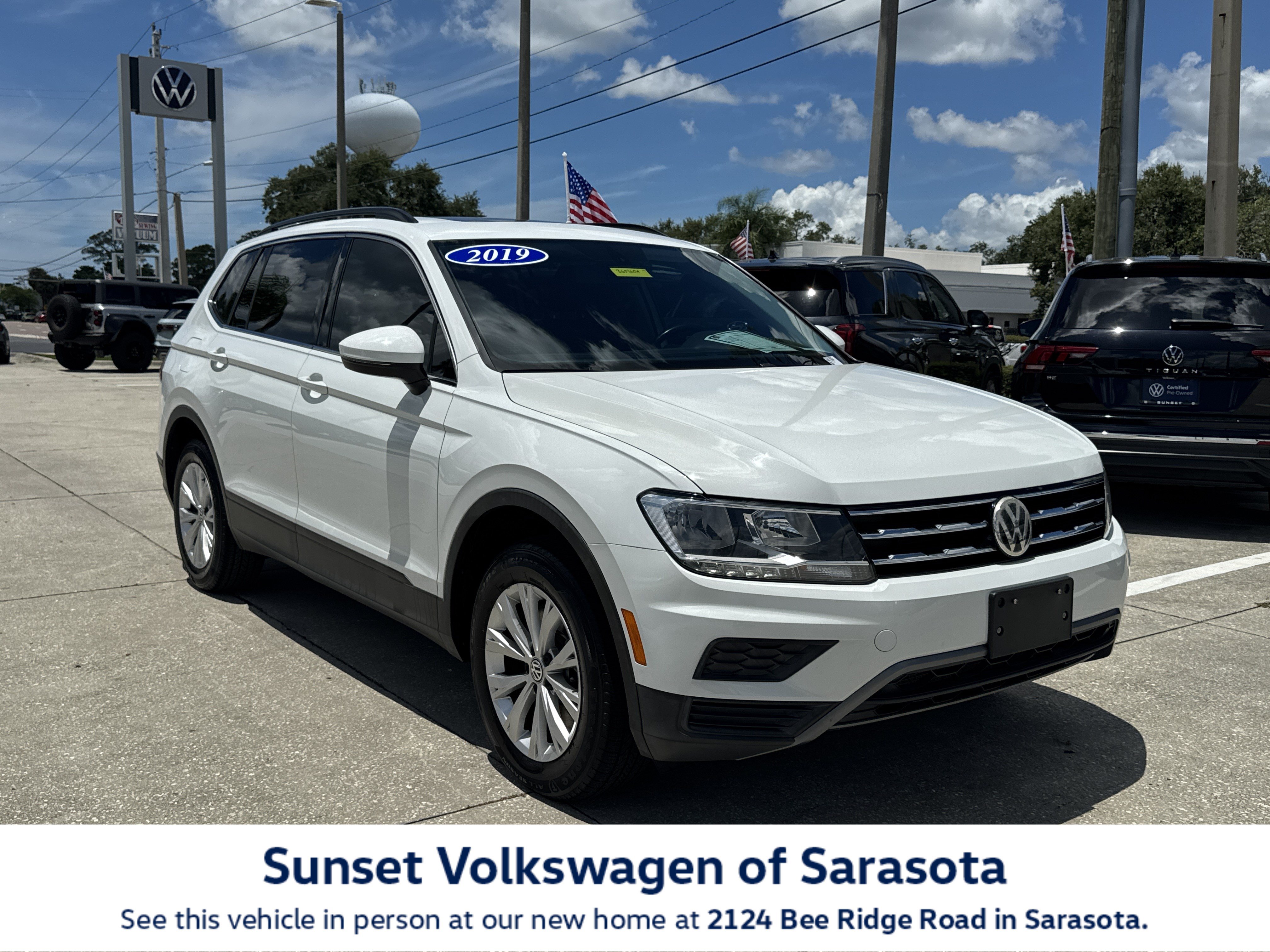 Used 2019 Volkswagen Tiguan SE w/ Panoramic Sunroof Package