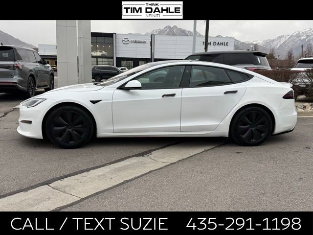 2023 Tesla Model S Plaid