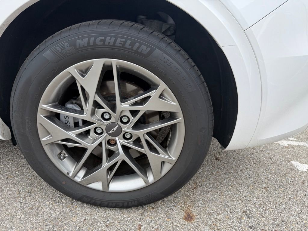 2024 Genesis Gv70 2.5T