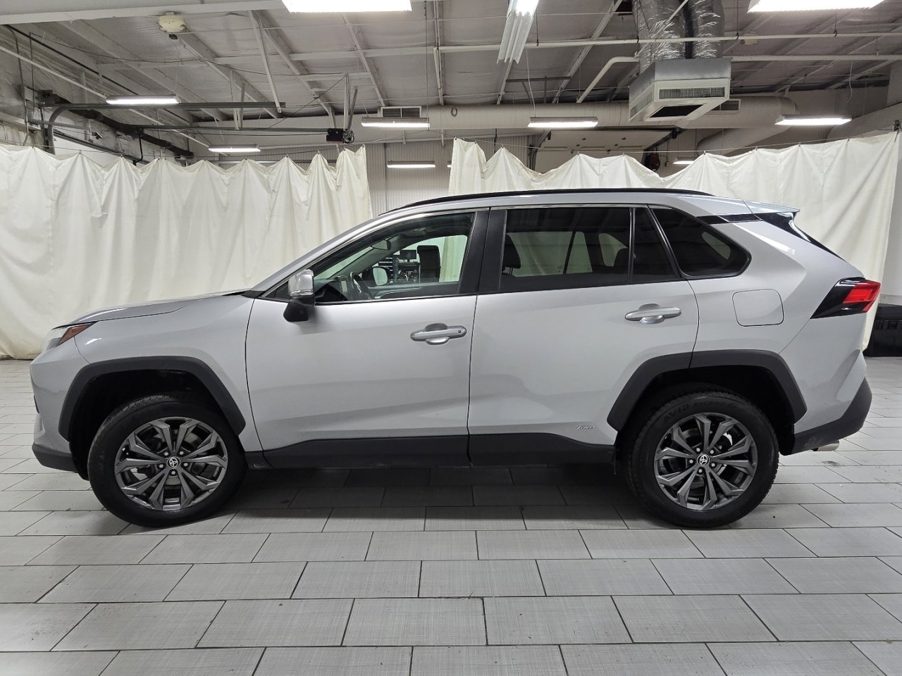 2022 Toyota Rav4 XLE Premium