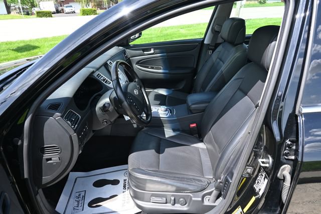 2012 Hyundai Genesis 4.6