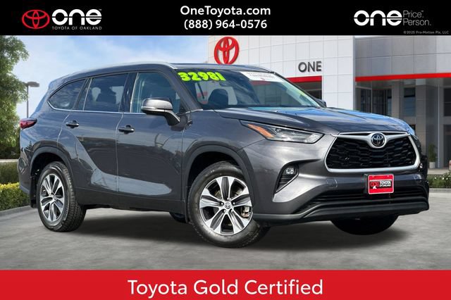 Certified 2022 Toyota Highlander XLE