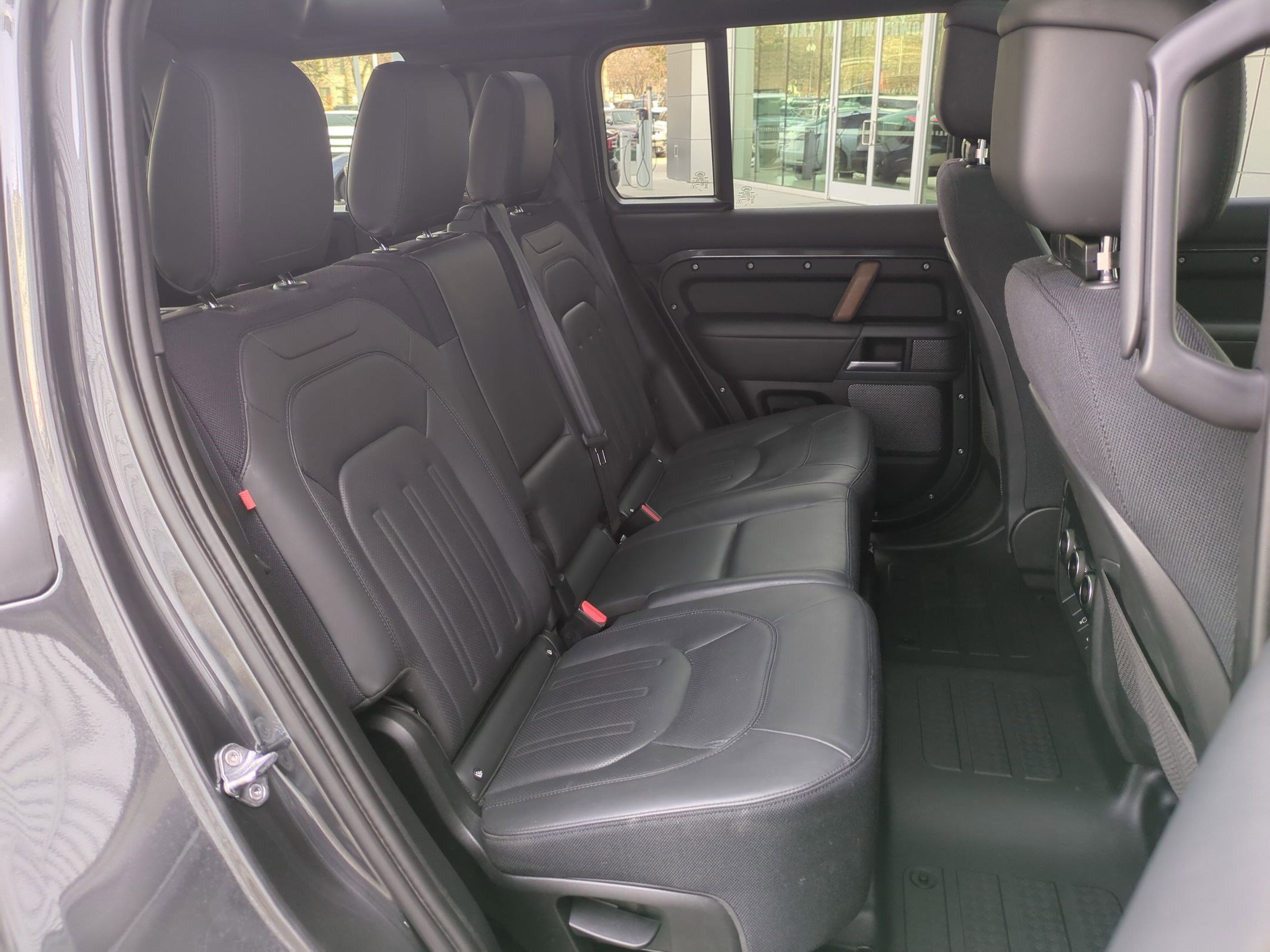 2023 Land Rover Defender 110 X