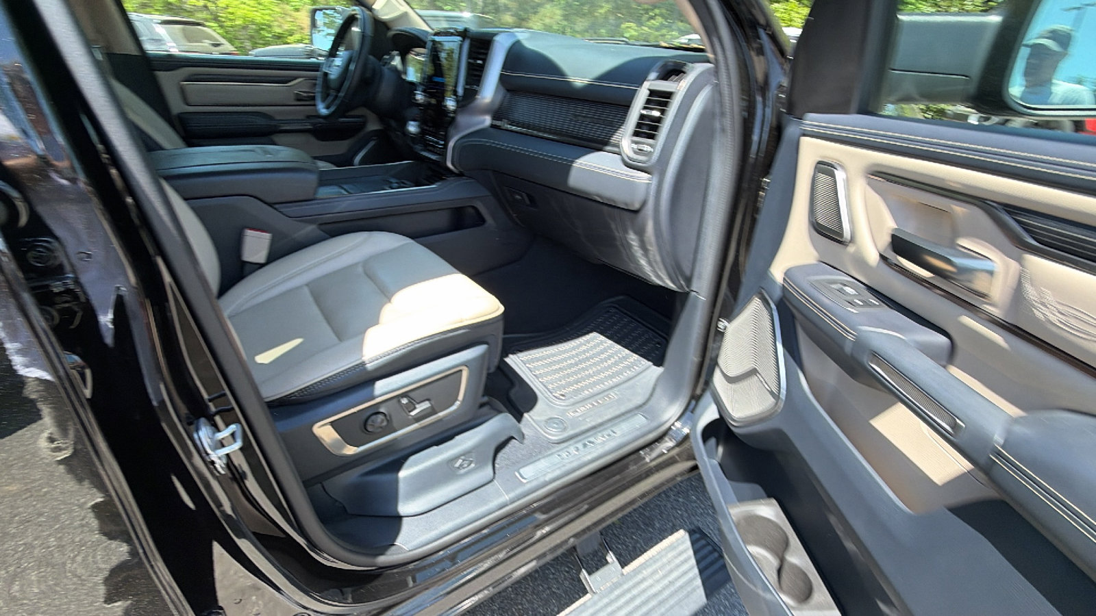 2020 RAM 1500 Limited