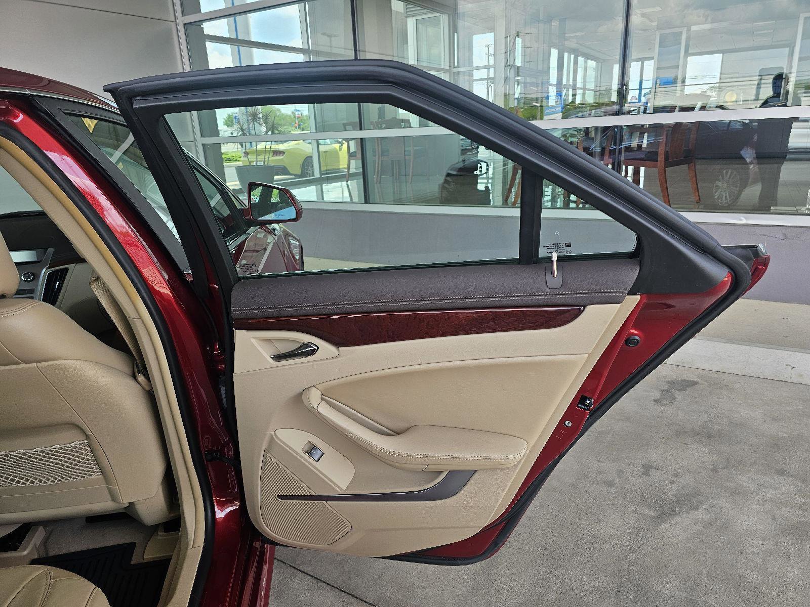 2011 Cadillac CTS Luxury