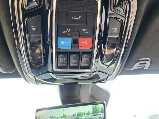 2024 Jeep Grand Wagoneer Series III