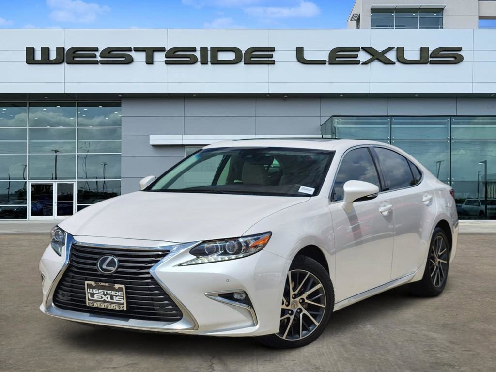 Used 2017 Lexus ES 350 w/ Luxury Package