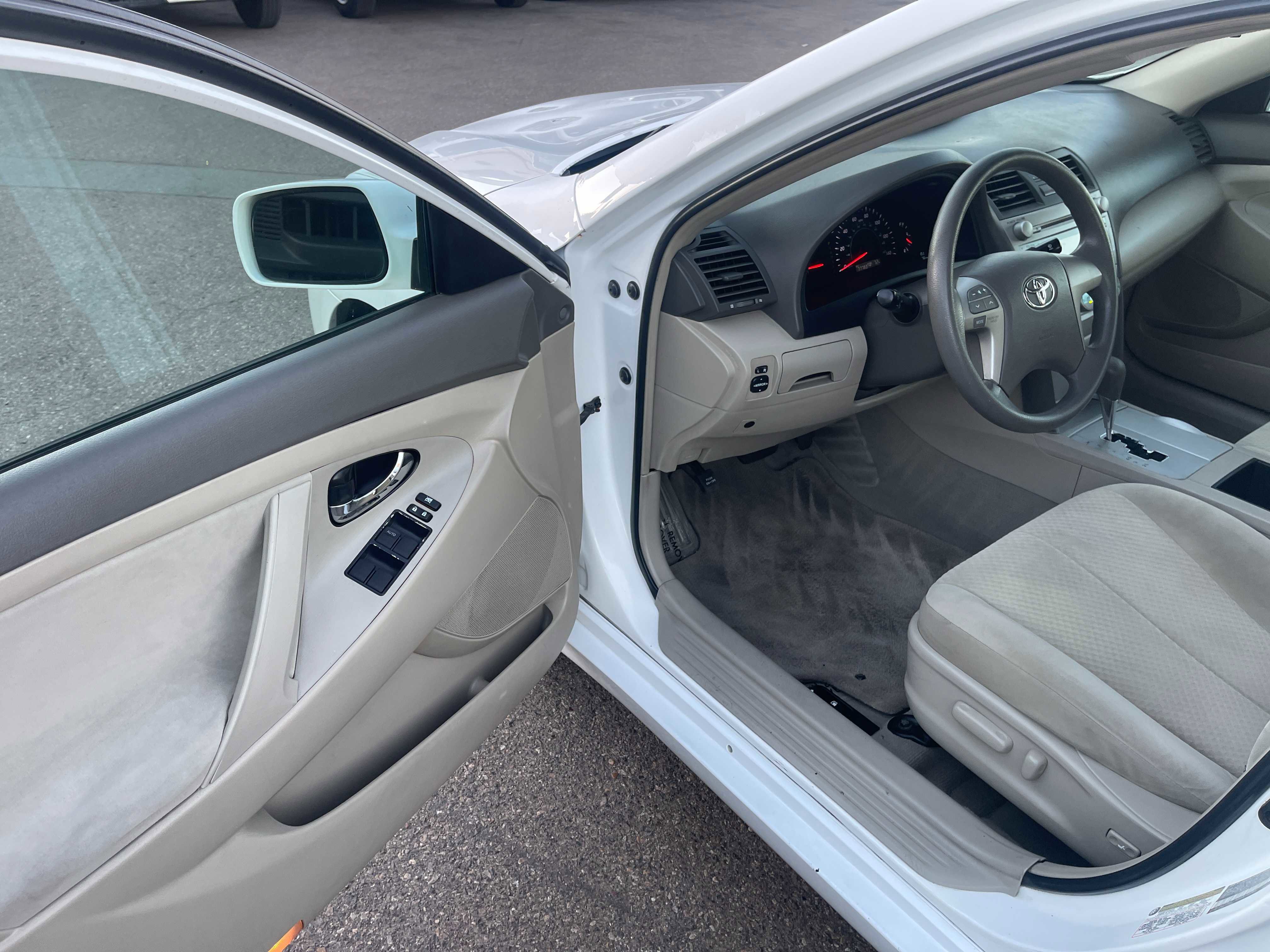 2007 Toyota Camry LE