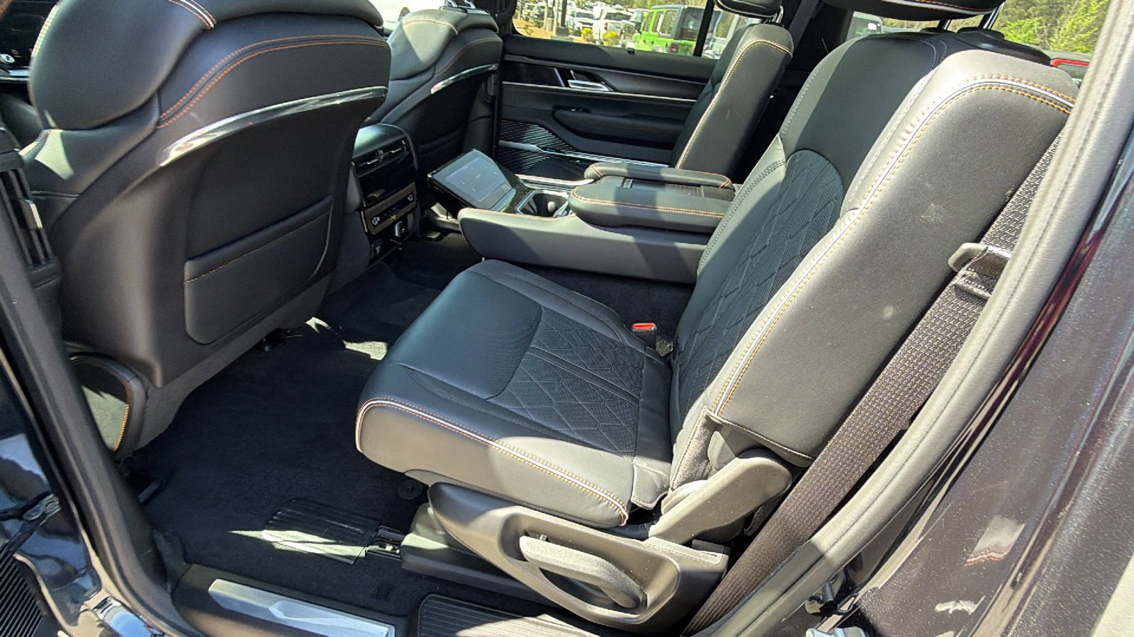 2025 Jeep Grand Wagoneer Series III