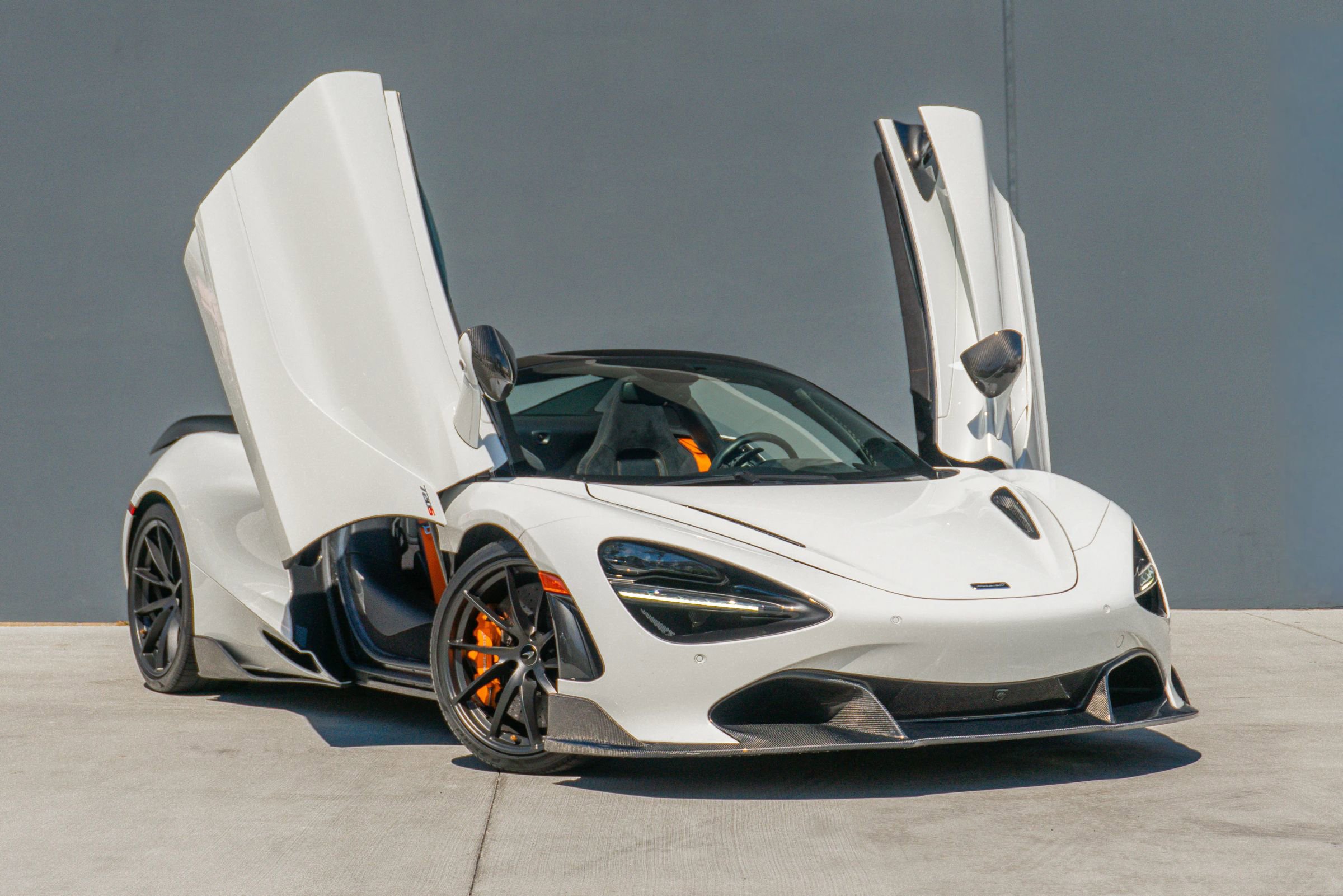 Used 2021 McLaren 720S Spider photo 14